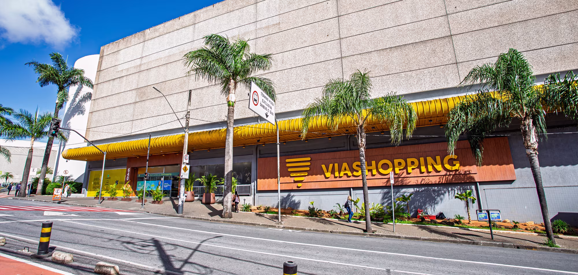 Banner no ViaShopping Barreiro
